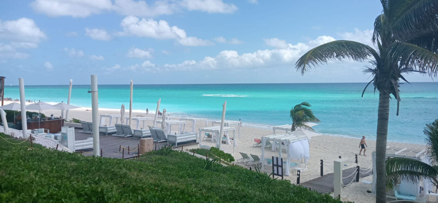 Image: The Mexican Caribbean has 12 top destinations, making it a unique site for tourism, with a growing number of visitors from around the world. (Photo Credit: Valentín Fuentes)