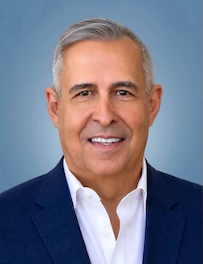 Azamara Names Cruise Industry Veteran Alex Pinelo Chief Sales Officer Azamara Names Cruise Industry Veteran Alex Pinelo Chief Sales Officer