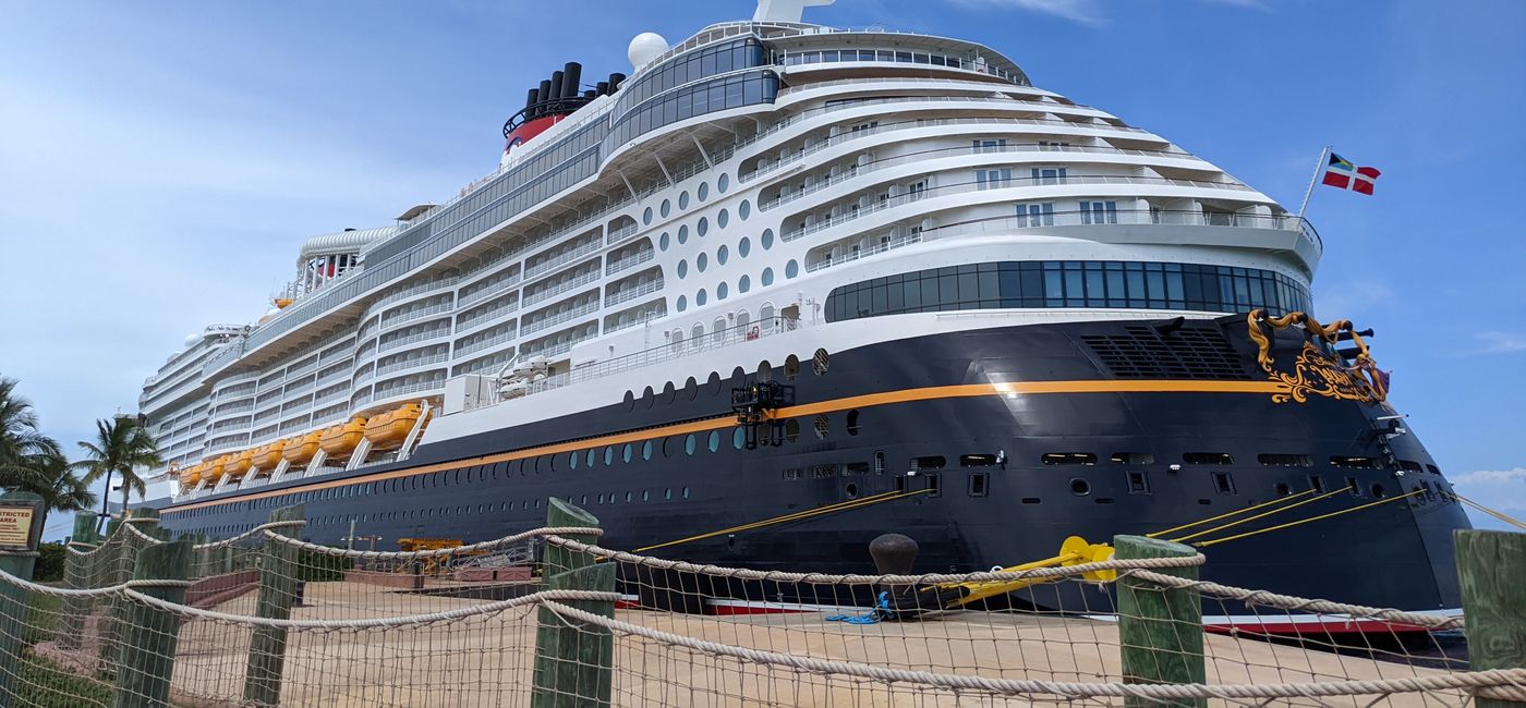 Disney Cruise Line 2027