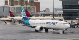 WestJet, Boeing 737-8 Max, Boston Logan international airport, BOS, boston airport