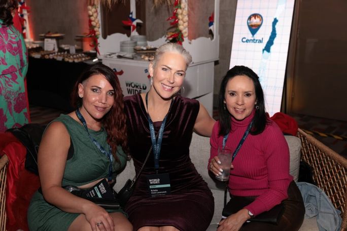 Envoyage Advisors Shira Freedman, Krista Clark and Paula Perez (L-R) Envoyage Advisors Shira Freedman, Krista Clark and Paula Perez (L-R)