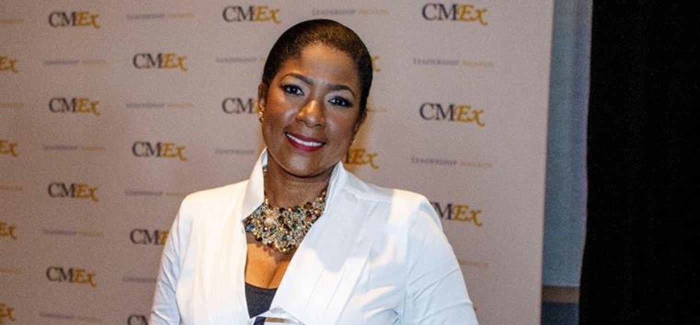 Image: Latia Duncombe, Director General of the Bahamas Ministry of Tourism, Investments & Aviation with her award at the 2024 Caribbean Media Exchange (CMEx) Leadership Awards. (Photo Credit: Bahamas Ministry of Tourism)