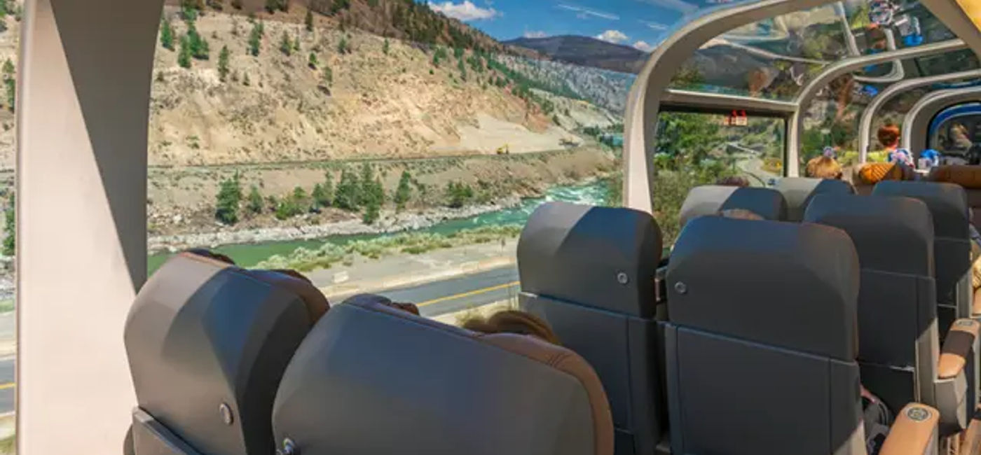 Image: Newly enhanced carriages featuring panoramic windows across eastern Canada (Photo Credit: Intrepid)