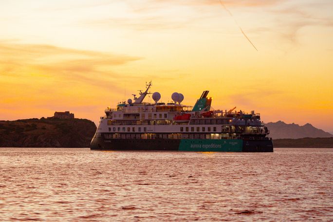 Aurora Expeditions Reaches Milestone in Emissions Reduction Aurora Expeditions Reaches Milestone in Emissions Reduction