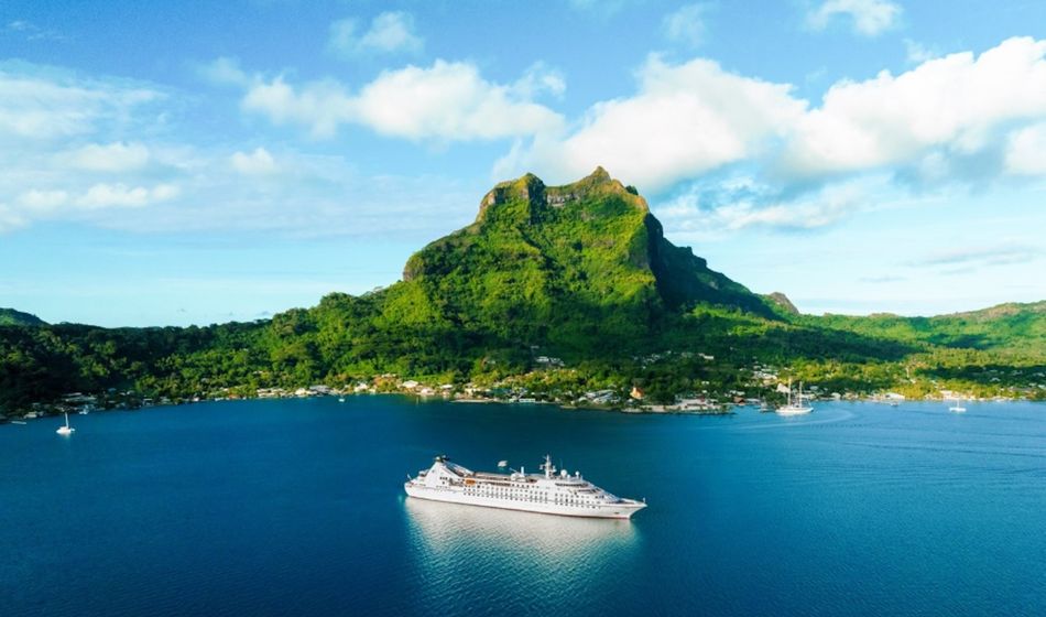 Windstar Opens Bookings for 2028 French Polynesia Season