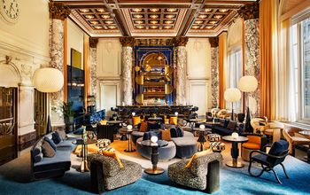 W New York C Union Square Unveils $100 Makeover