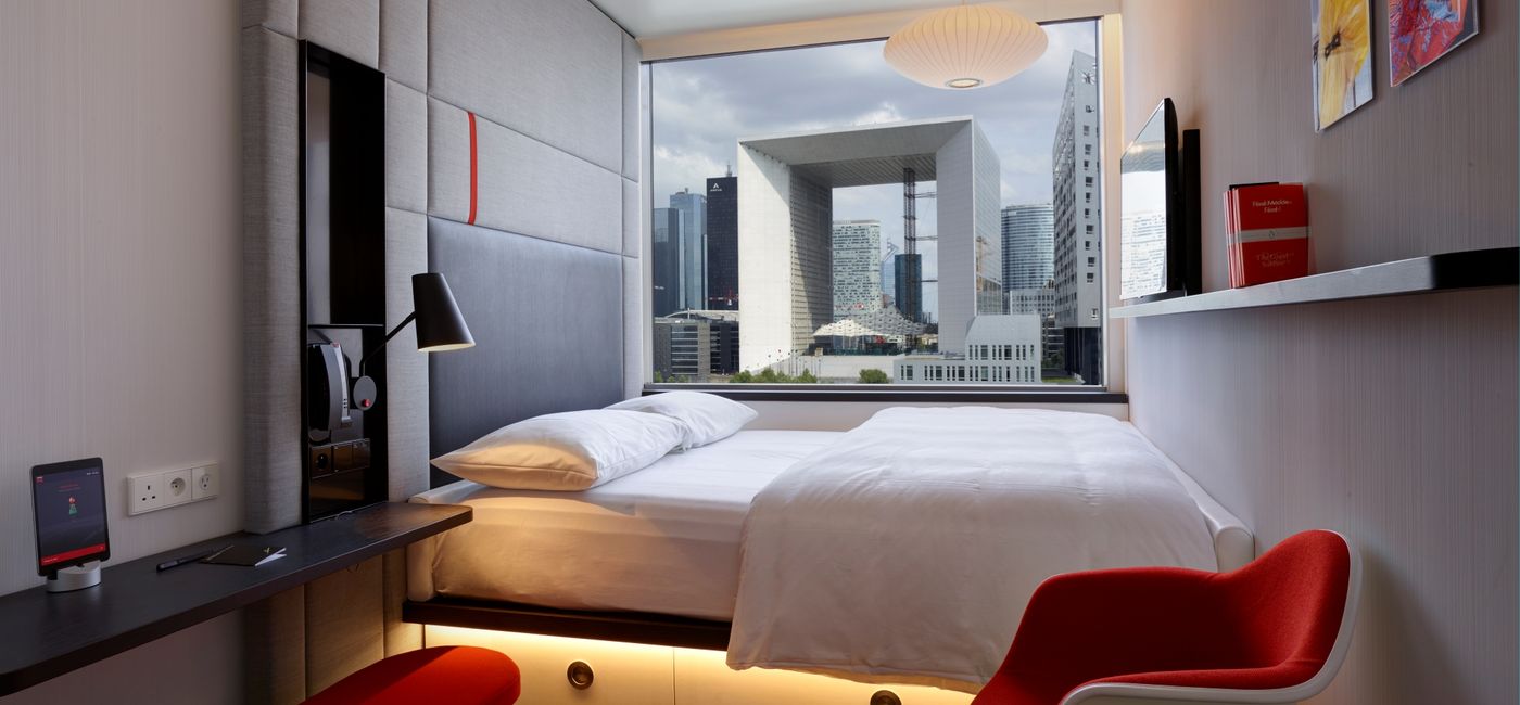 Image: A room inside the citizenM Paris La Defense hotel. (Photo Credit: citizenM)