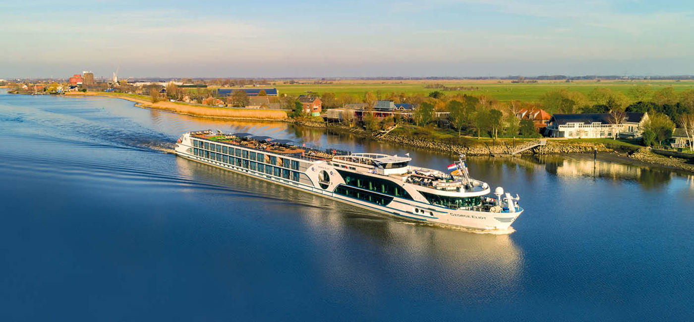 Image: Rivera Travel MS George Eliot (Photo Credit: Riviera Travel)