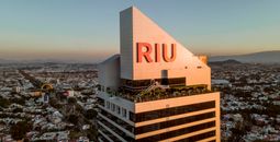 360º Rooftop Bar at the RIU Plaza Guadalajara Hotel