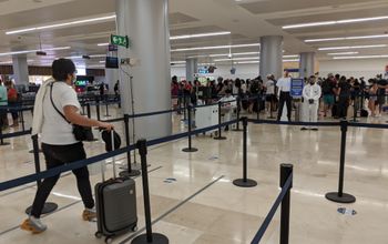 Cancun airport temperature scan