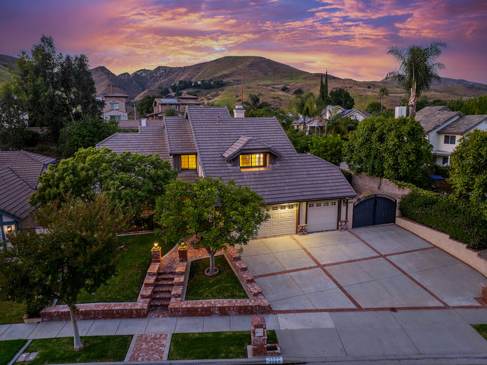 Poltergeist movie house