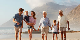 ALG - Family on Beach