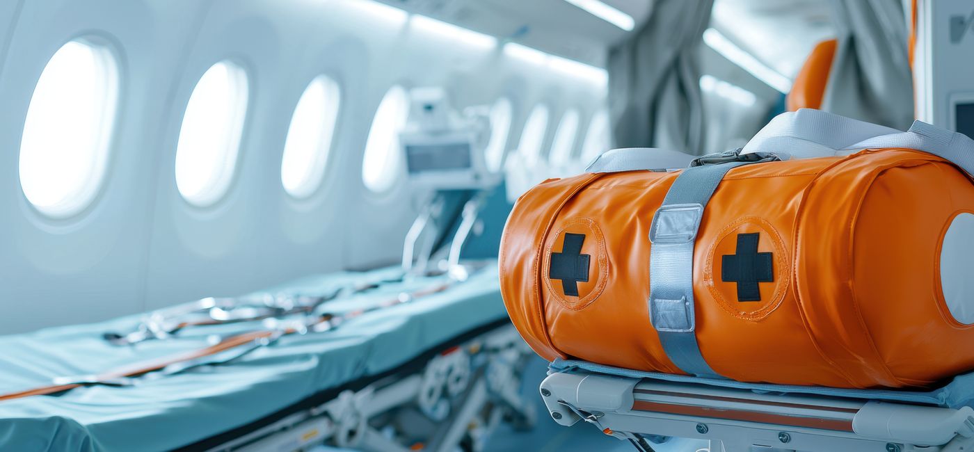 Image: Ali est resté hospitalisé au Mexique pendant huit jours avant d'être rapatrié au Canada par avion-ambulance (Source: Adobe Stock/Generated with AI)