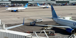Denver airport United planes