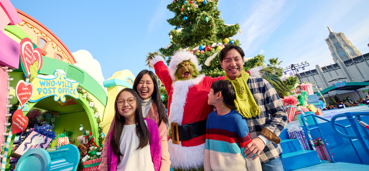 Image: Grinchmas Holidays at Universal Studios Hollywood (Photo Credit: Universal Studios Hollywood)