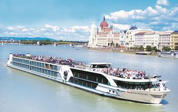Riviera River Cruises, Geoffrey Chaucer