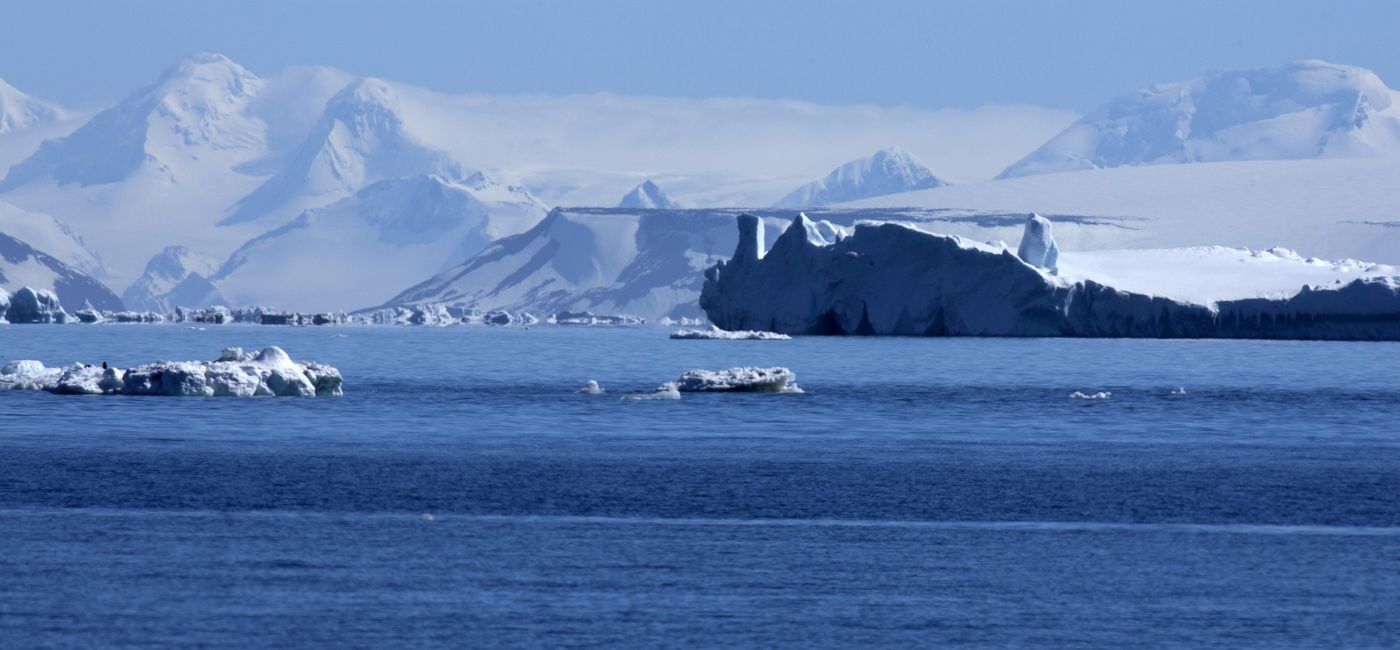 Image:  (Photo Credit: Wim van Passel/Oceanwide Expeditions)