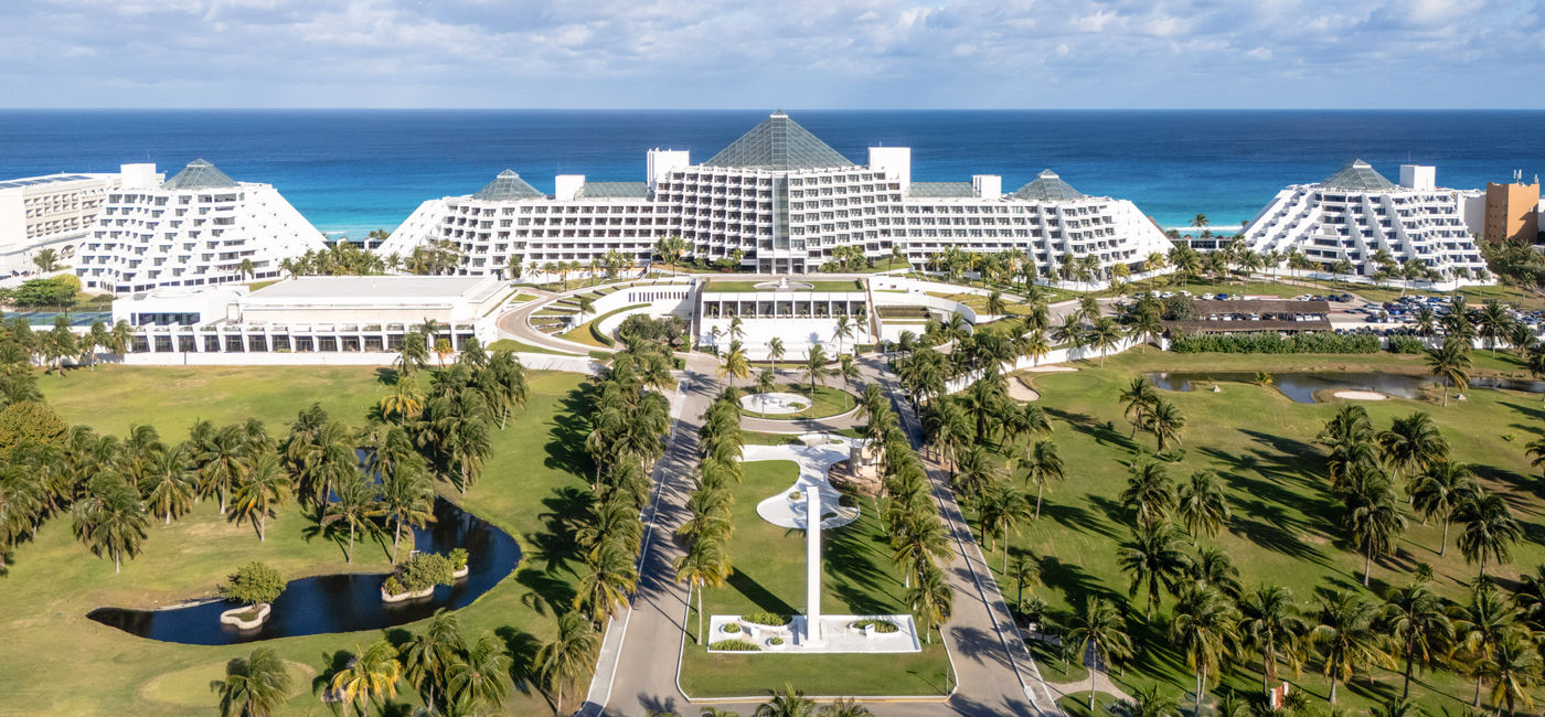 Image: Paradisus Cancun (Photo Credit: Melia Hotels International/Sunwing)