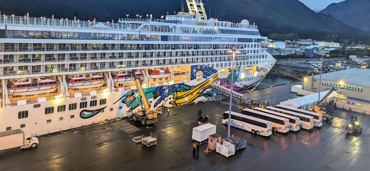 Image: Norwegian Cruise Line’s Norwegian Jewel docked in Seward, Alaska. (Photo Credit: Claudette Covey)