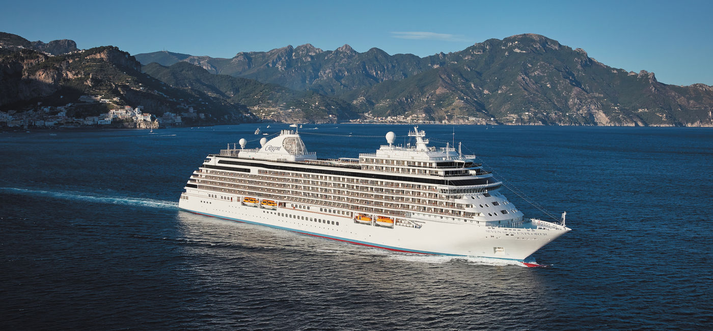 Image: Seven Seas Explorer (photo credit: Regent Seven Seas Cruises).