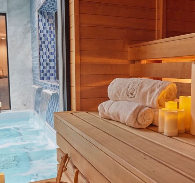WITT certified 124 on Queen Hotel & Spa WITT certified 124 on Queen Hotel & Spa