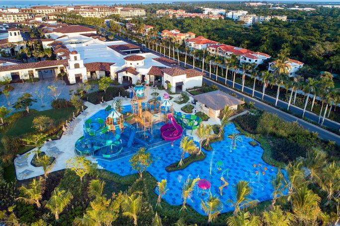 water park, family fun, swim, swimming, pool, slide, kids, children, all inclusive, resort, international