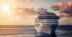 Cruise ship leaving port