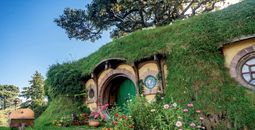 Kensington Marks 25 Years of ‘The Lord of the Rings’ With New Zealand Itinerary