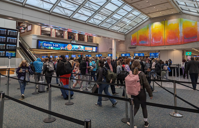 Orlando Airport, tsa, security line, crowd, travelers, travel