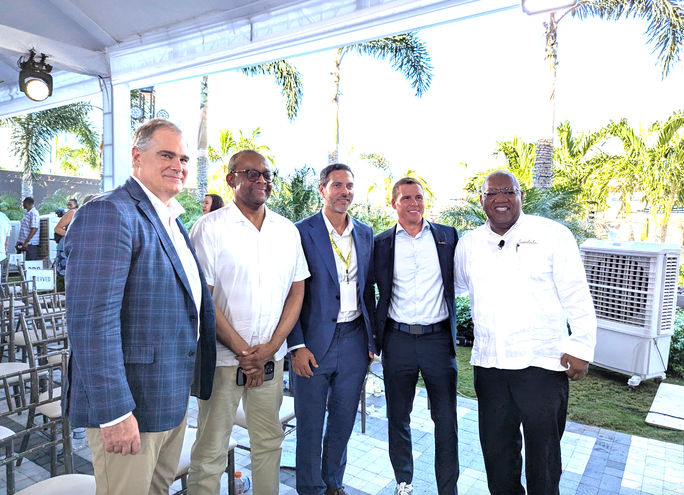 Travel Executives at Sandals Back to Jamaica event