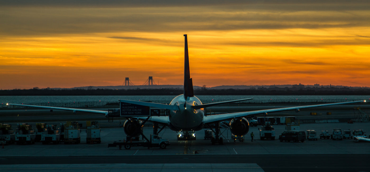 Image: La FAA entend réduire le nombre total de vols de 4 % aujourd’hui dans les 40 aéroports concernés (Photo Credit: Beck / Adobe Stock)