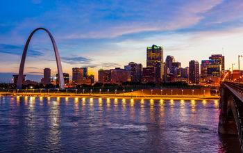 St Louis, Missouri skyline at dusk