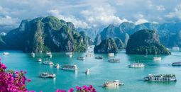 Railbookers in Halong Bay