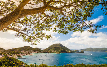 Les Saintes Bay