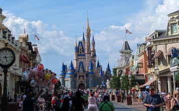 Main street Walt Disney World, Disney, park, theme park,