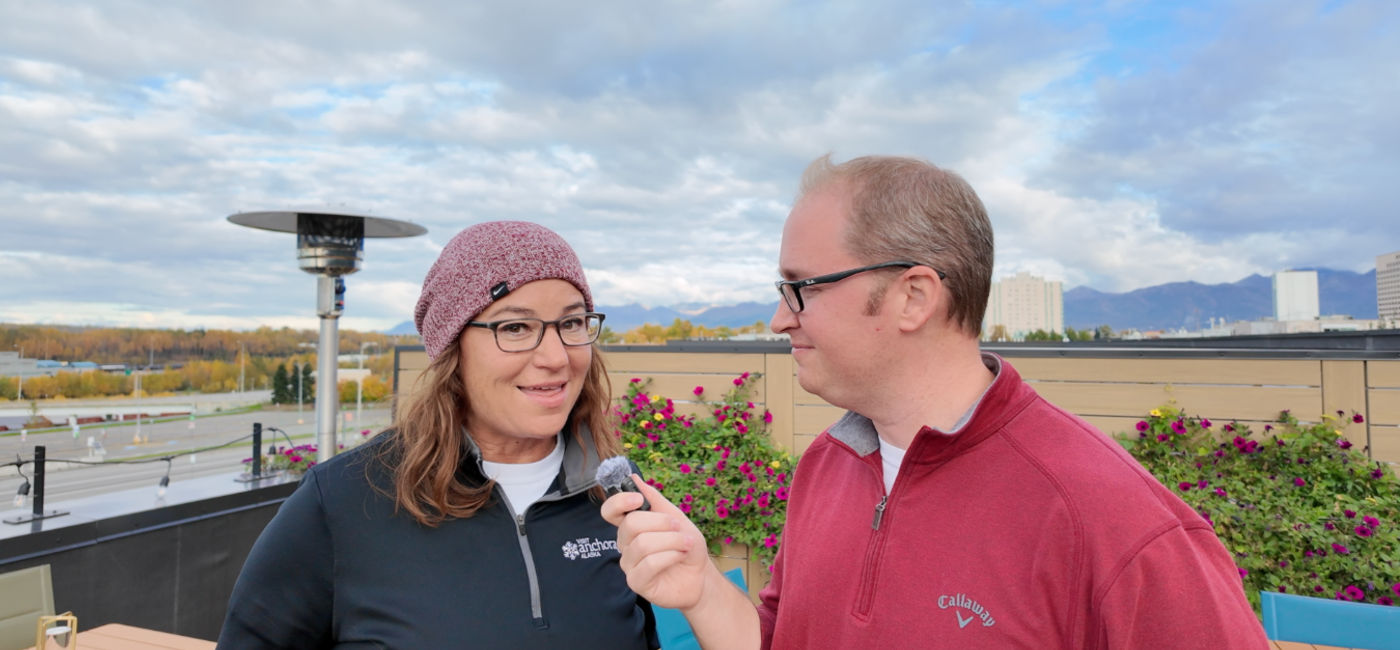 Photo: Eric Bowman interviews Tia Froehle (Photo Credit: Eric Bowman)