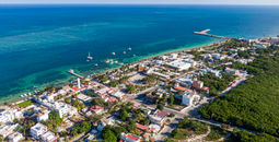 Puerto Morelos.