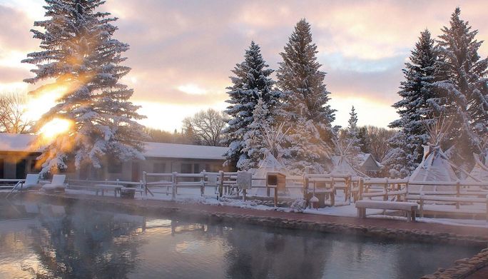 Hot Springs Resorts in Winter

Saratoga Hot Springs Resort offers teepee-covered hot pools and a 70-foot mineral spring hot springs pool