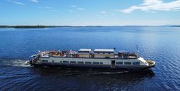 European Waterways' Shannon Princess.