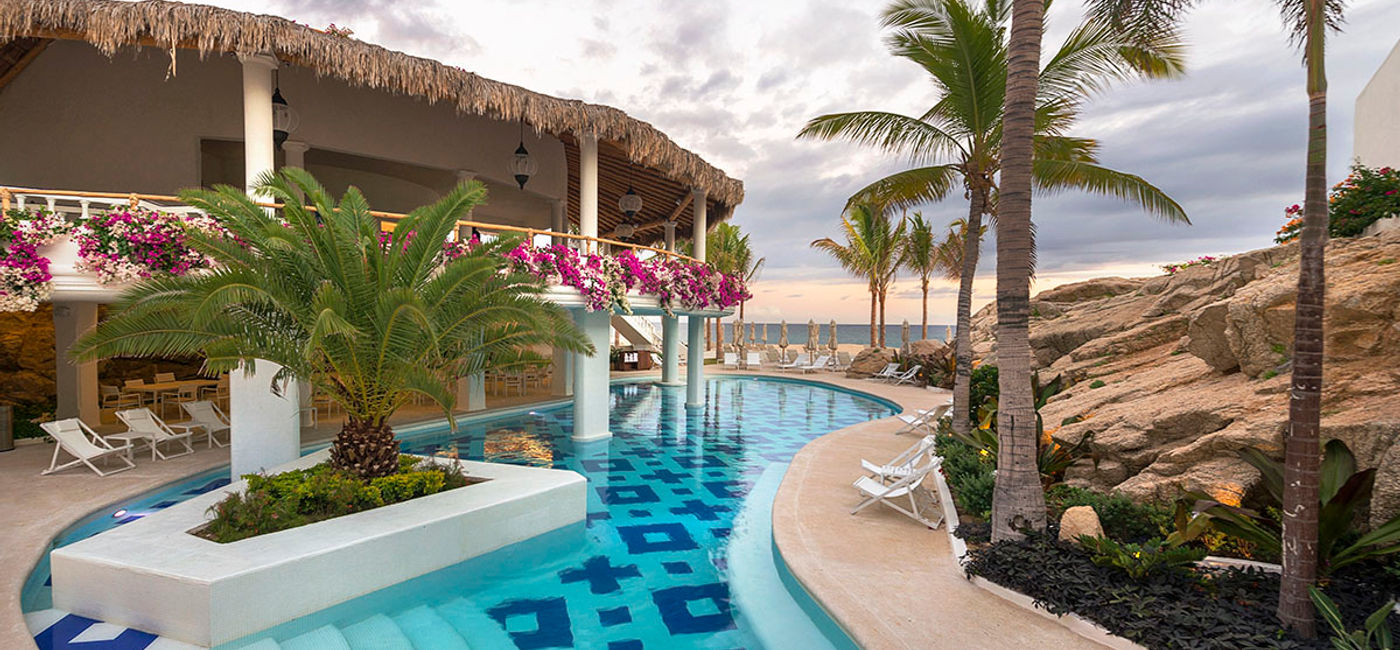 Image: Piscine du Mar del Cabo, Grand Velas (Photo Credit: Courtoisie Grand Velas)