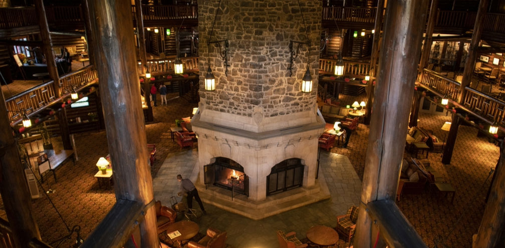 Fairmont Le Château Montebello, resorts in Quebec, Quebec resorts, Quebec hotels, hotels in Quebec, unique hotel lobbies, Fairmont hotels & resorts