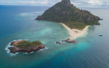 Monuriki island