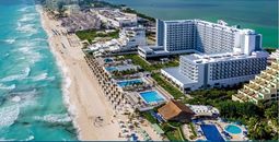 A new Adults Only All-Inclusive experience at Riu Palace Kukulkan Hotel