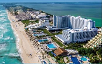 A new Adults Only All-Inclusive experience at Riu Palace Kukulkan Hotel