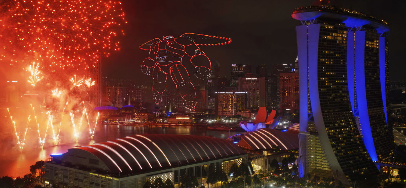 Image: Disney Cruise Line hosted a drone and fireworks show in Singapore (Photo Credit: Disney Cruise Line)