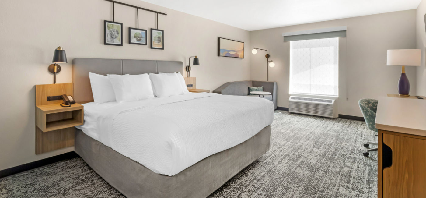 Image: Sleep Inn Scenic Dreams Room. (Photo Credit: Choice Hotels International)