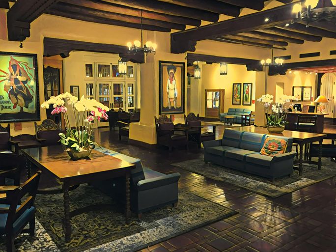 Most Haunted Hotels in the US

Lobby of La Fonda on the Plaza