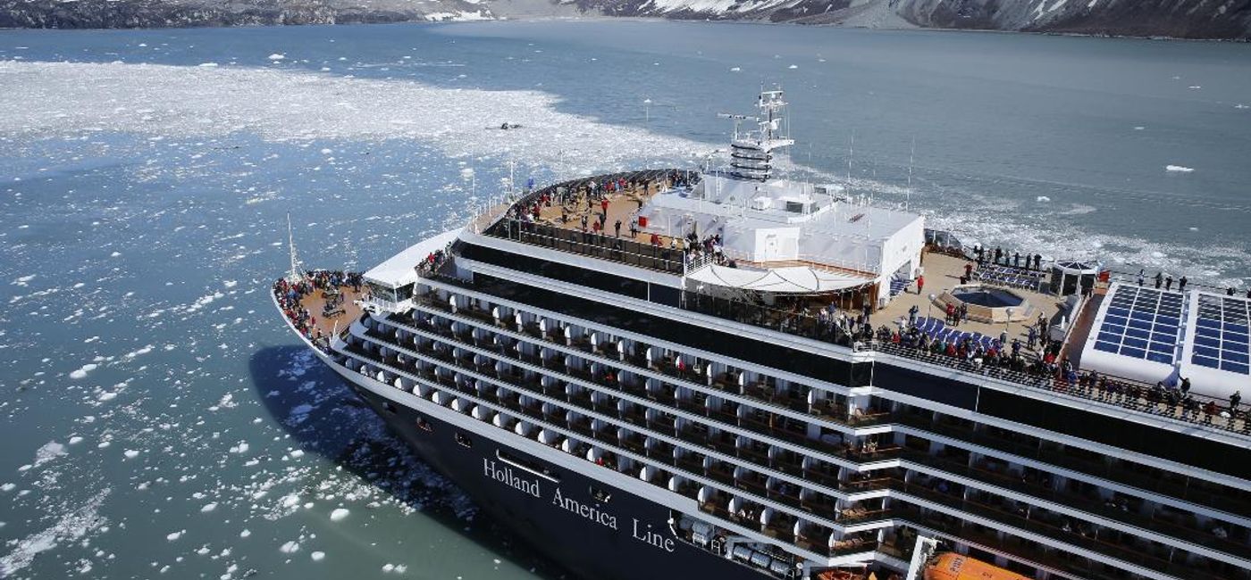 Image: Holland America Line in Alaska (Photo Credit: Holland America)
