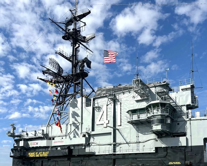 USS Midway, San Diego