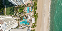 Trump International Beach Resort